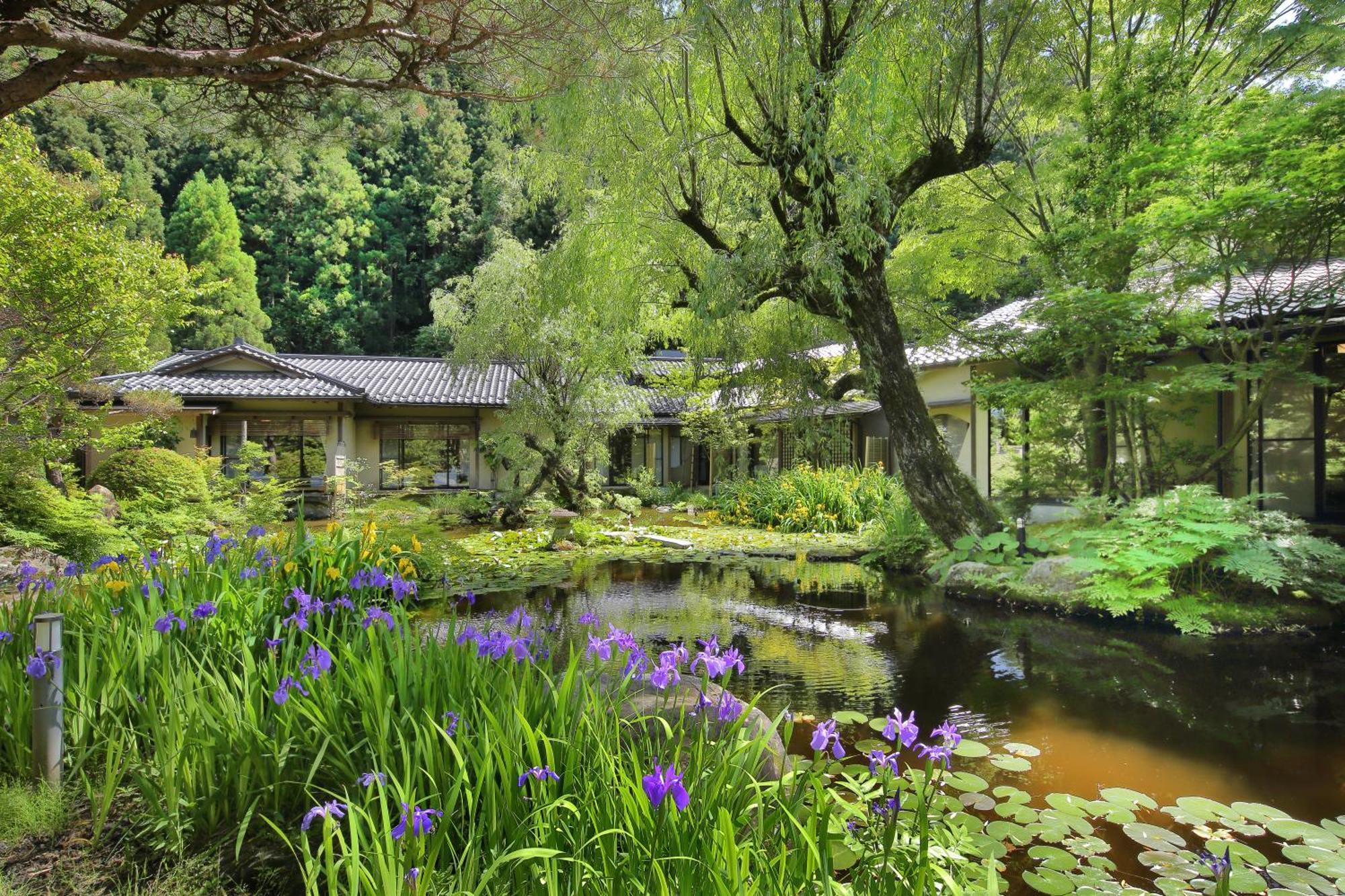 Tachibanaya Hotel Tsuruoka Bagian luar foto
