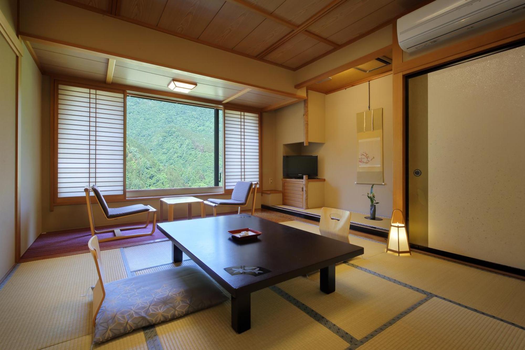 Tachibanaya Hotel Tsuruoka Bagian luar foto